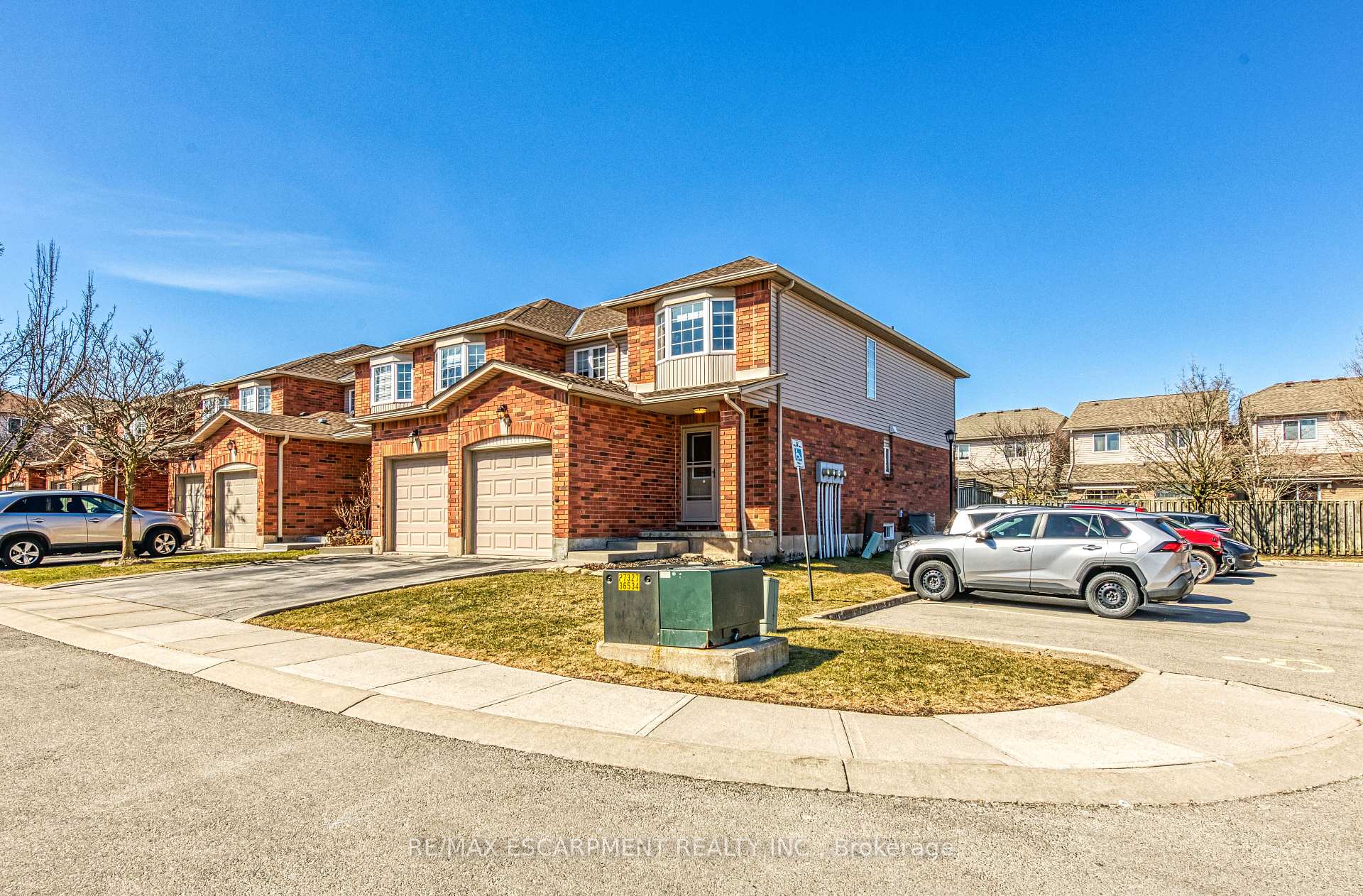 Photo 22 of Unit 13, 174 Highbury Drive, Hamilton, Stoney Creek Mountain — HOMEH