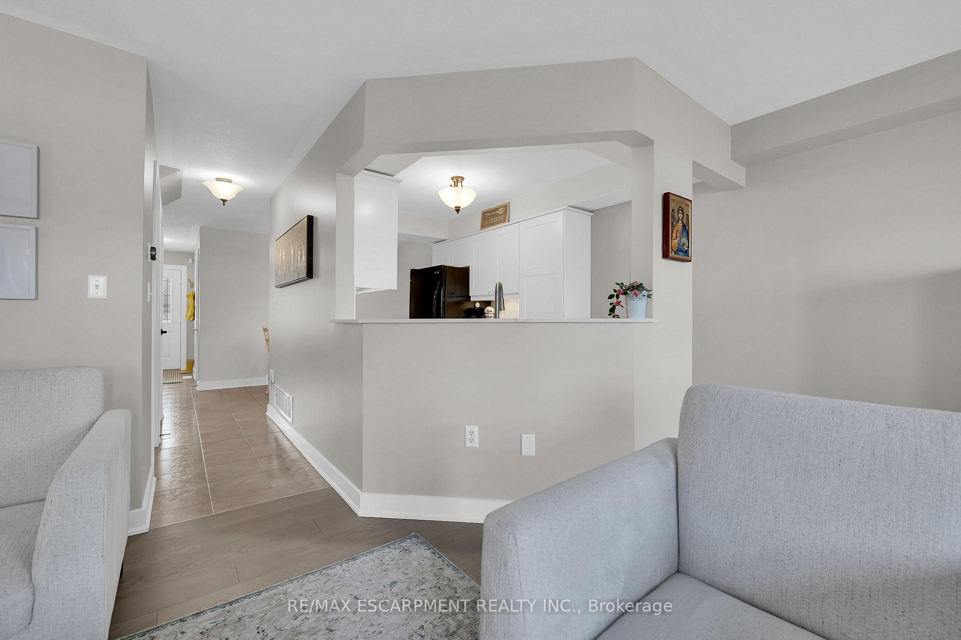 Photo 24 of Unit 13, 174 Highbury Drive, Hamilton, Stoney Creek Mountain — HOMEH