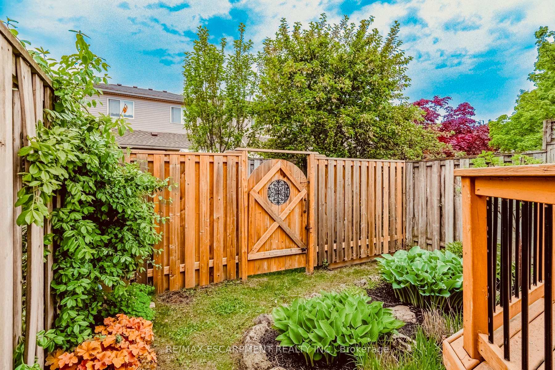 Photo 99 of Unit 13, 174 Highbury Drive, Hamilton, Stoney Creek Mountain — HOMEH