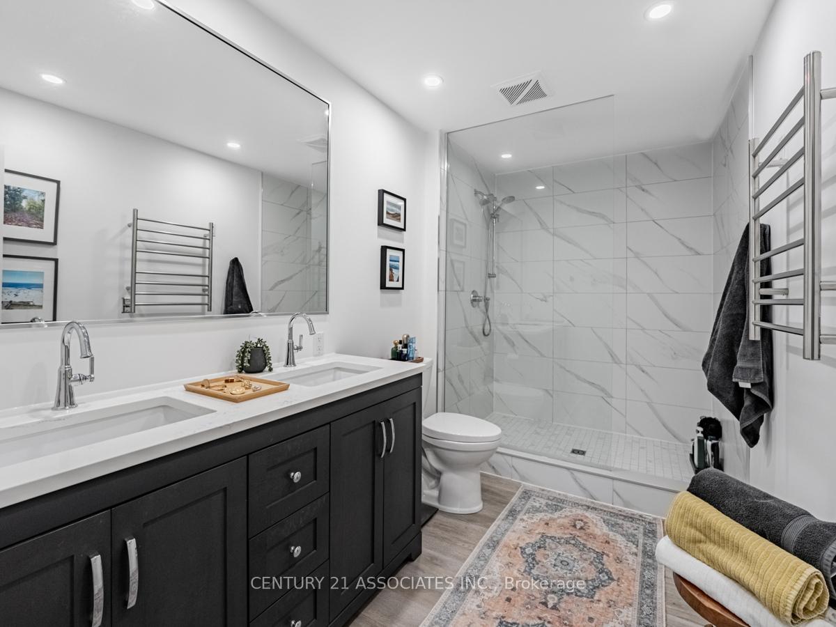 Photo 23 of 137 Cove Crescent, Hamilton, Stoney Creek — HOMEH