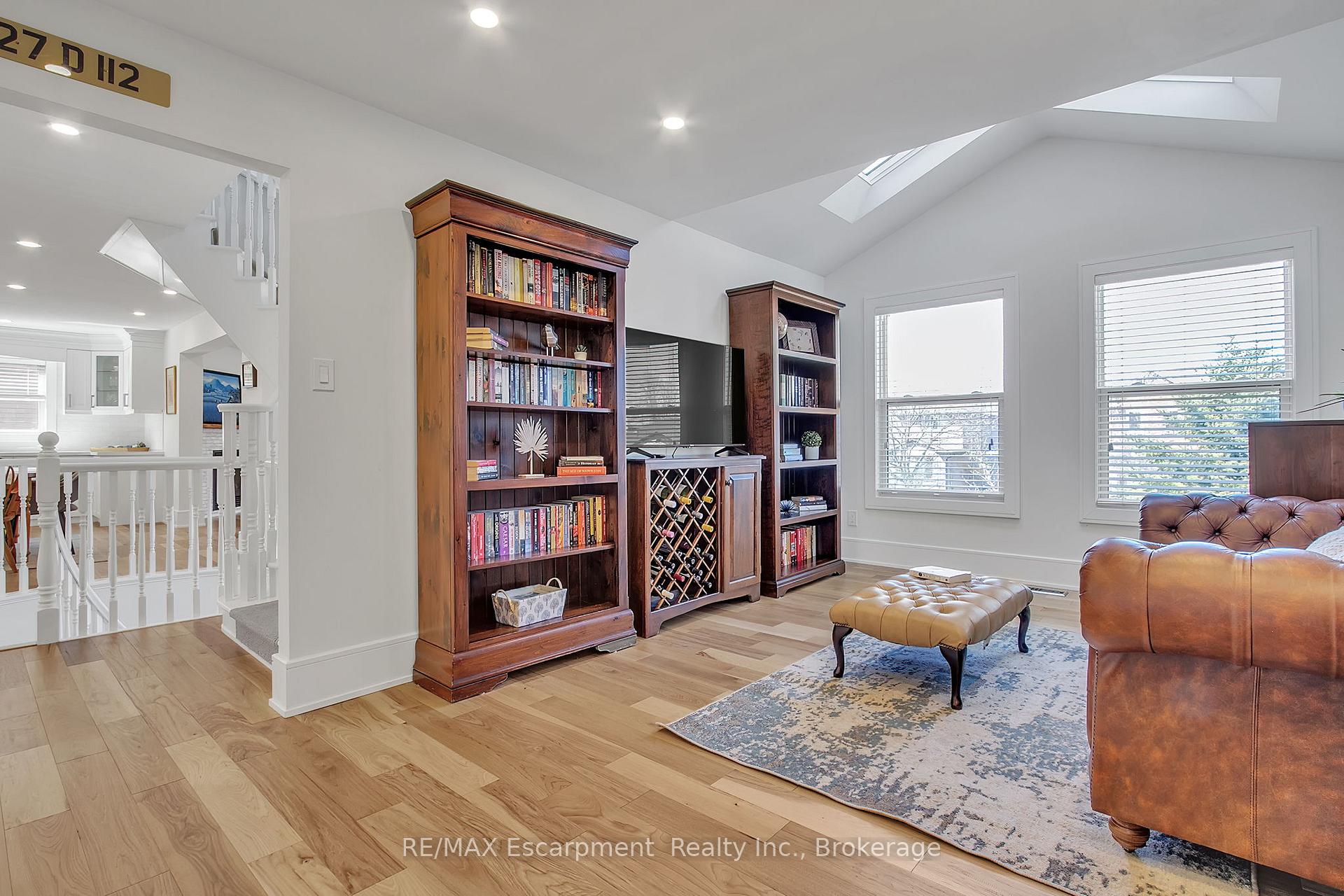 Photo 19 of 171 Bluebell Crescent, Hamilton, Ancaster — HOMEH