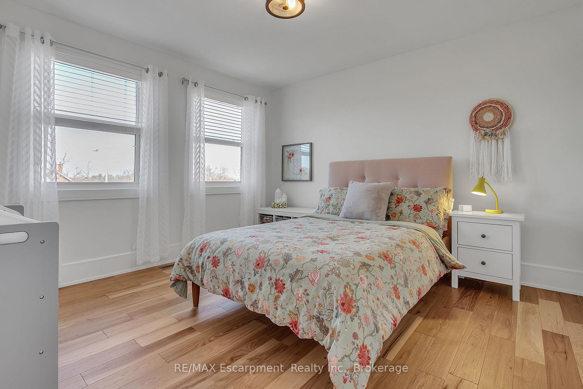 Photo 31 of 171 Bluebell Crescent, Hamilton, Ancaster — HOMEH