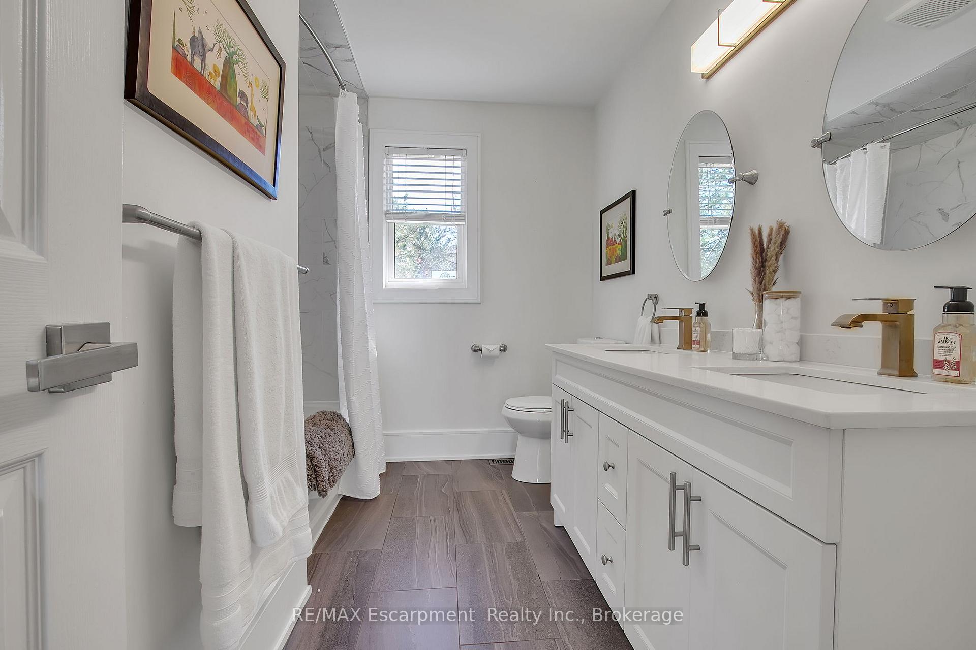 Photo 33 of 171 Bluebell Crescent, Hamilton, Ancaster — HOMEH