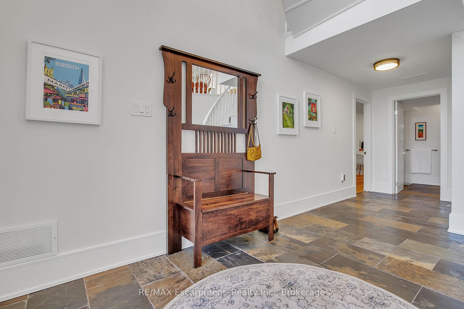 Photo 37 of 171 Bluebell Crescent, Hamilton, Ancaster — HOMEH