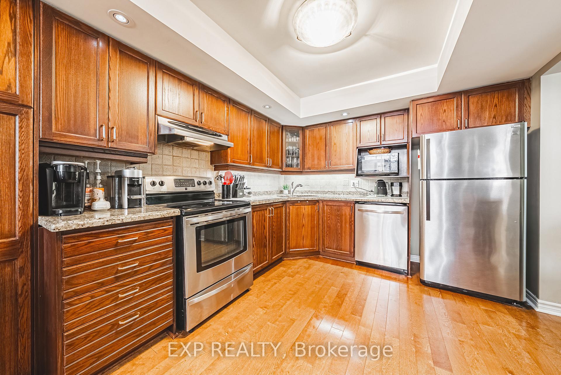 Photo 13 of Unit 15, 25 Hamilton Street, Hamilton, Waterdown — HOMEH