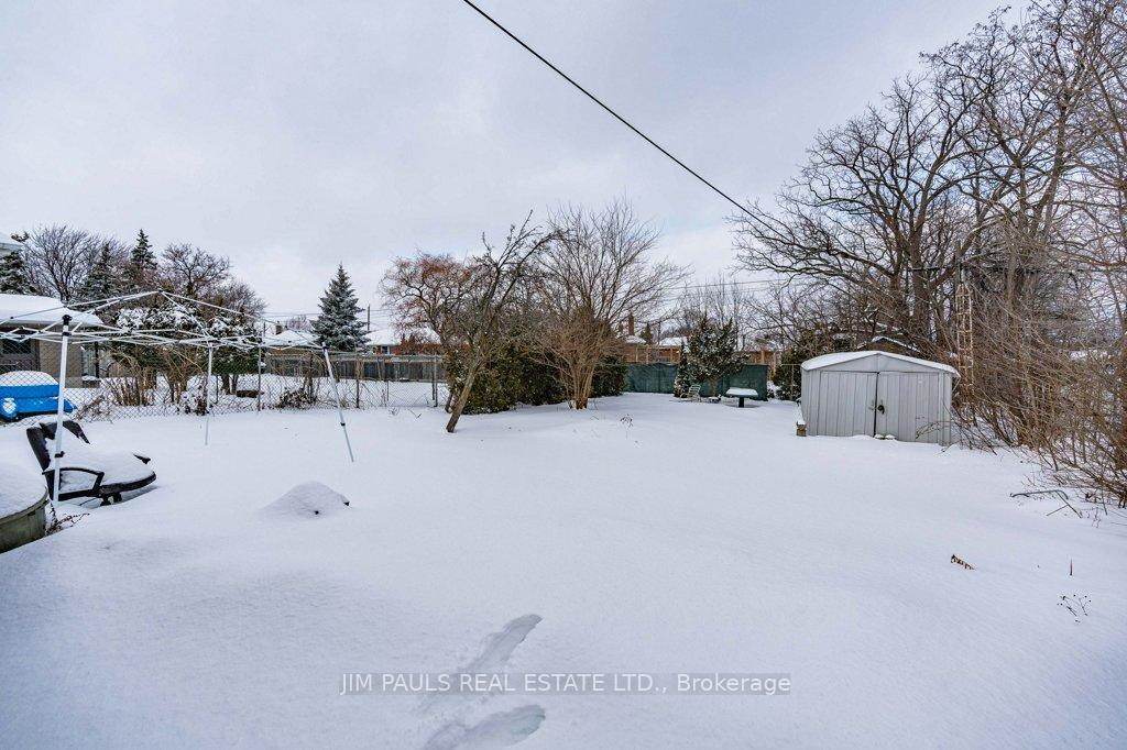 Photo 6 of 969 Mohawk Road E, Hamilton, Huntington — HOMEH