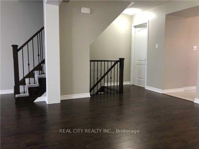 Photo 10 of 38 Stewardship Road, Brampton, Northwest Brampton — HOMEH