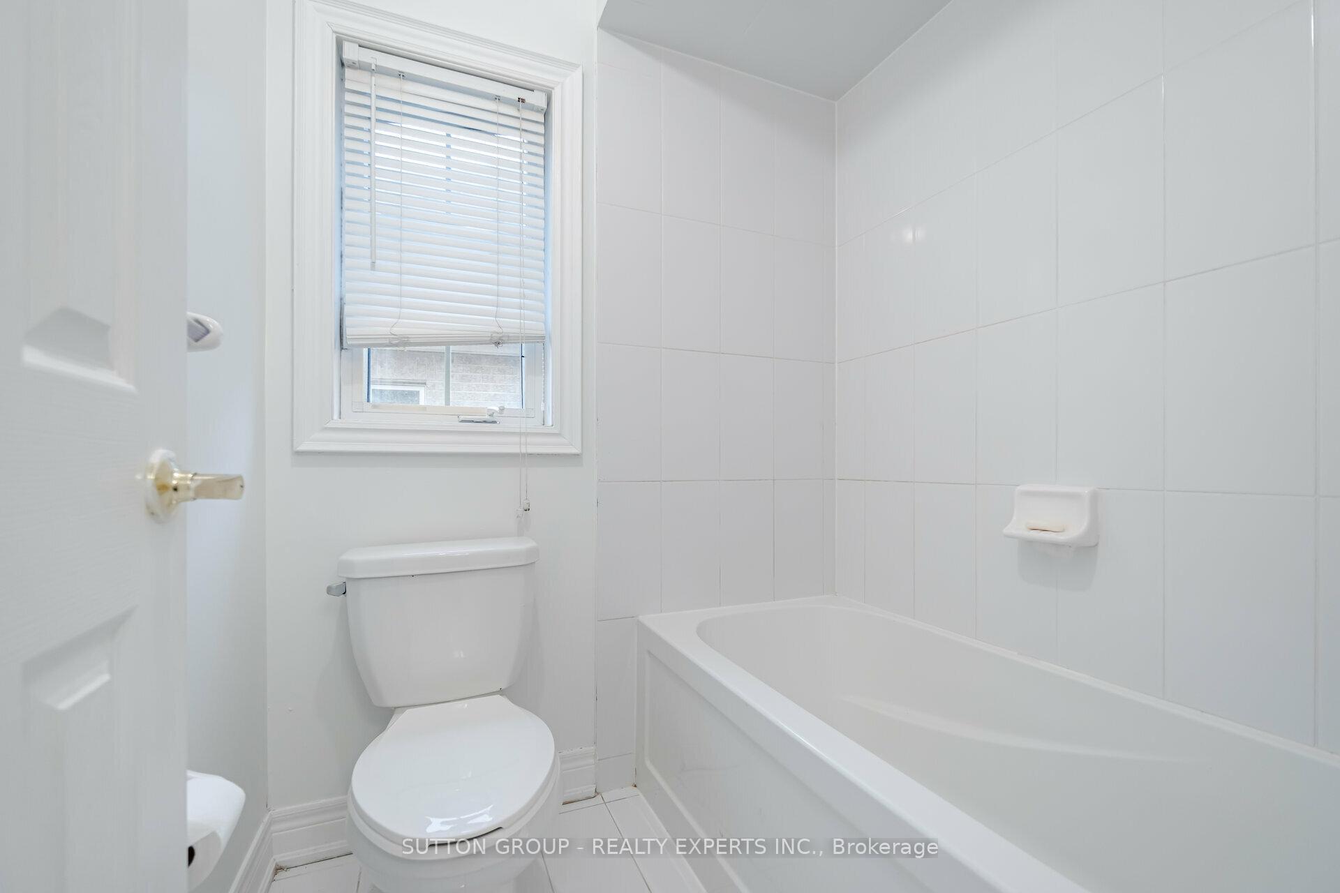 Photo 30 of 8 Decorso Drive, Brampton, Bram East — HOMEH