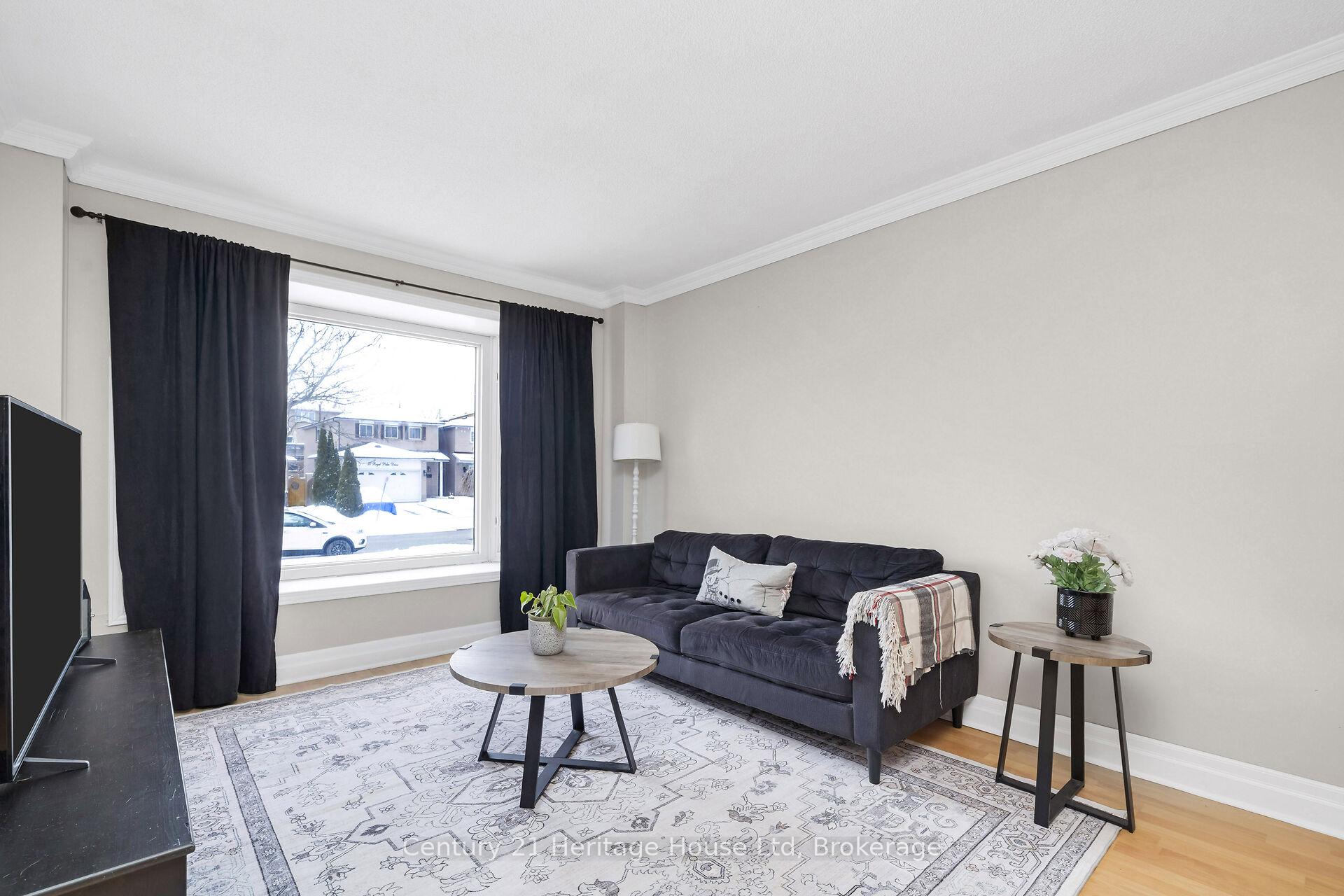 Photo 6 of 41 Royal Palm Drive, Brampton, Heart Lake East — HOMEH