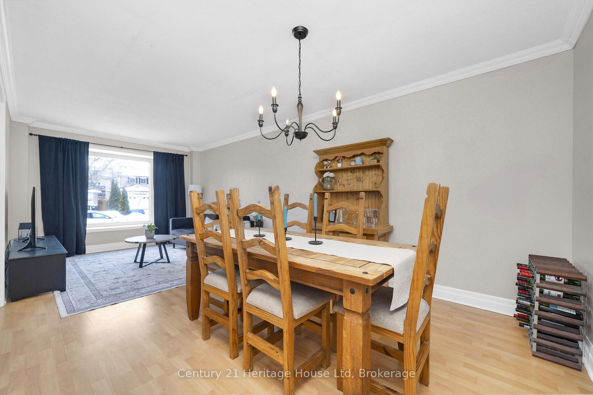 Photo 10 of 41 Royal Palm Drive, Brampton, Heart Lake East — HOMEH