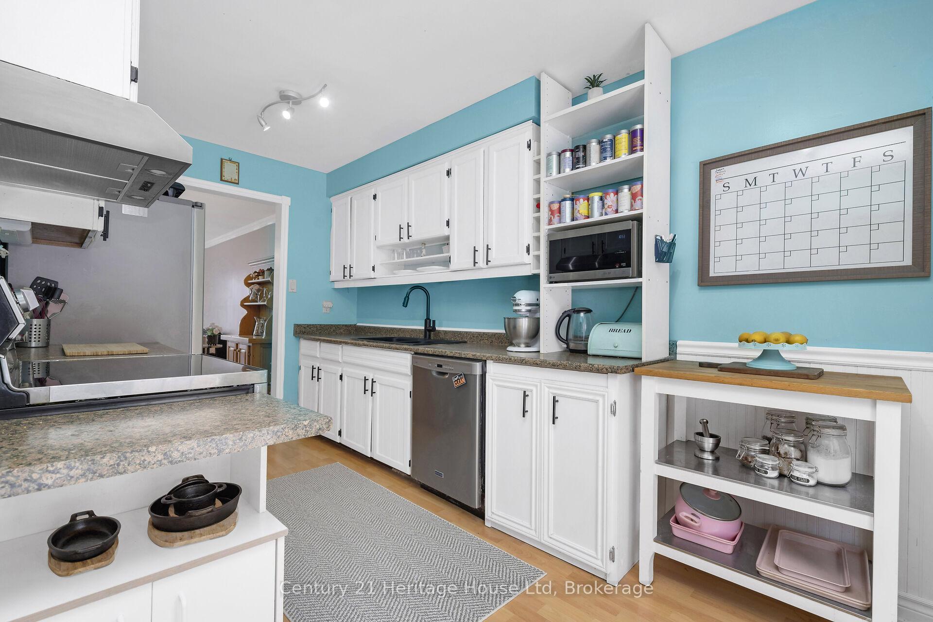 Photo 14 of 41 Royal Palm Drive, Brampton, Heart Lake East — HOMEH
