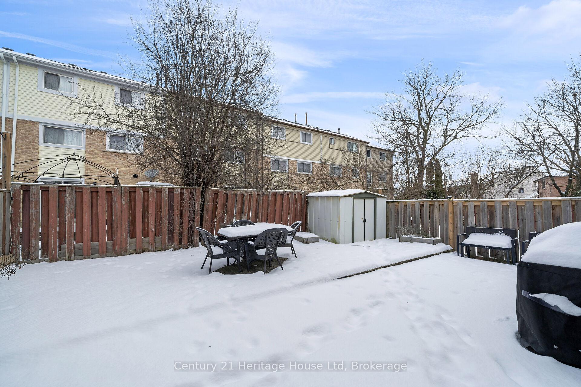 Photo 26 of 41 Royal Palm Drive, Brampton, Heart Lake East — HOMEH