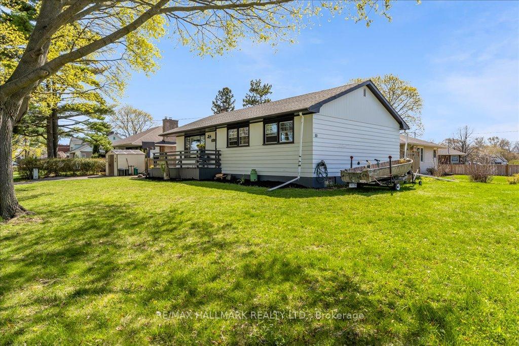 Photo 5 of 10 Cayuga Street, St. Catharines, Haig — HOMEH