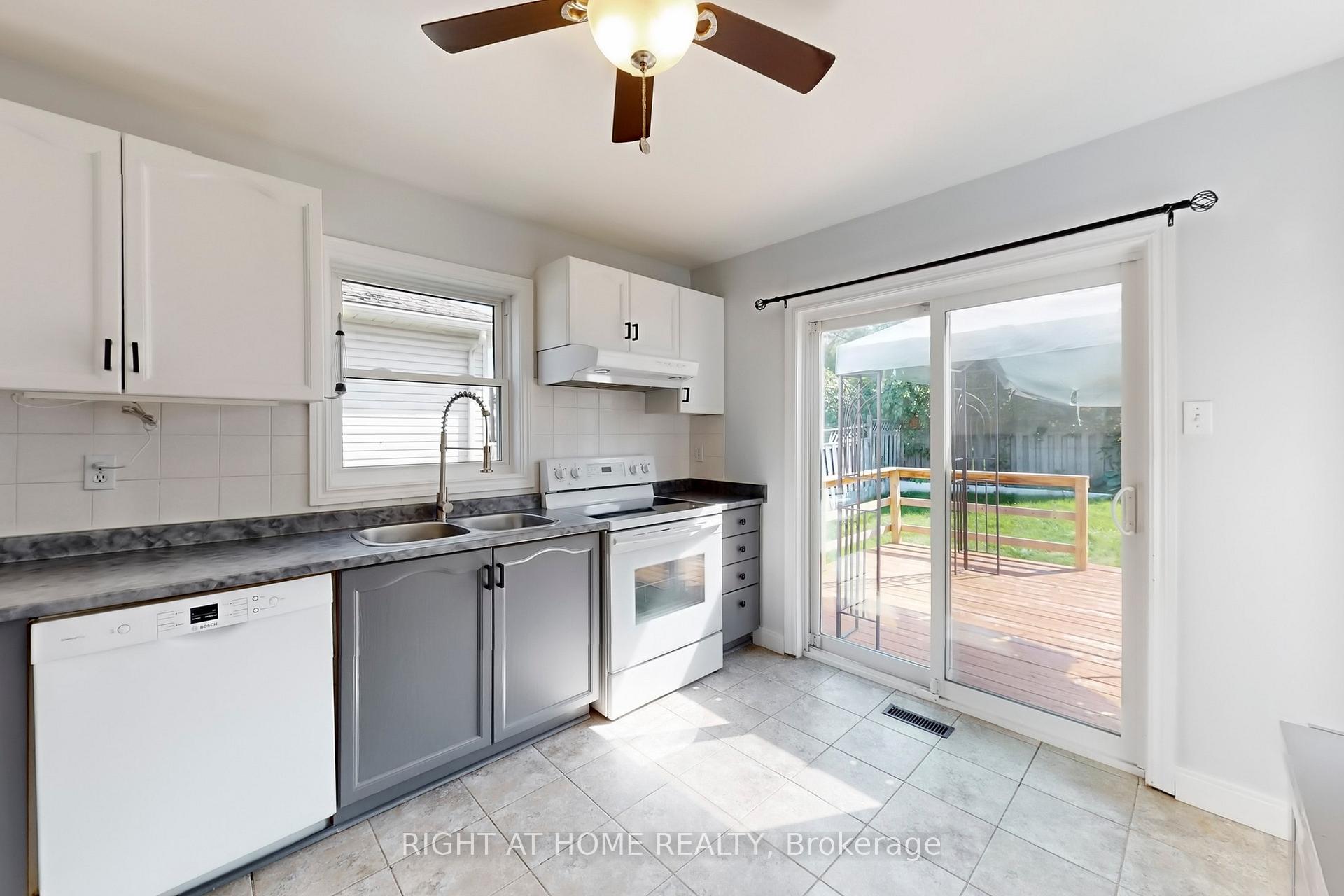 Photo 6 of 9 Ward Drive, Barrie, Painswick South — HOMEH