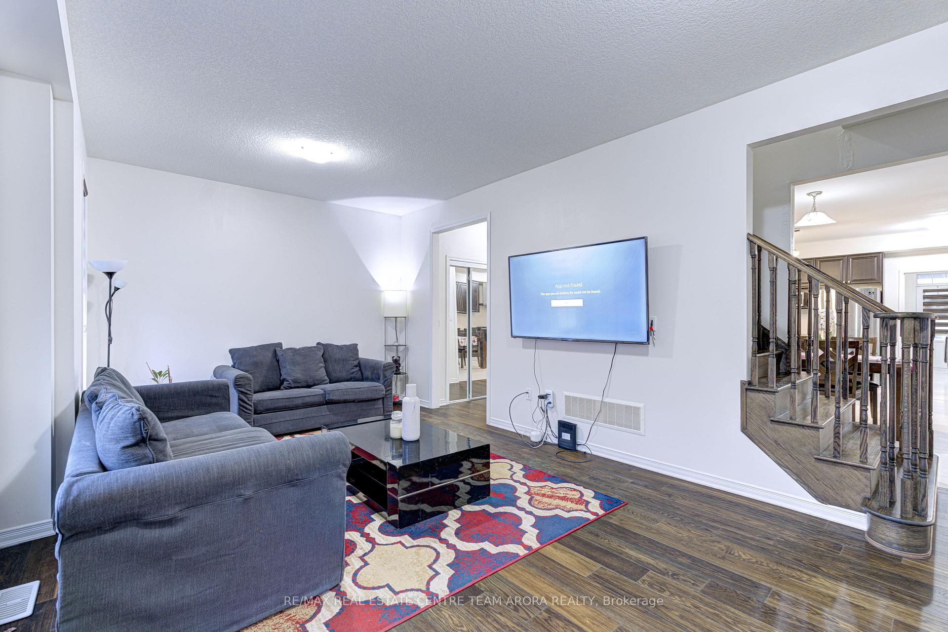 Photo 12 of 264 Bedrock Drive, Hamilton, Stoney Creek Mountain — HOMEH