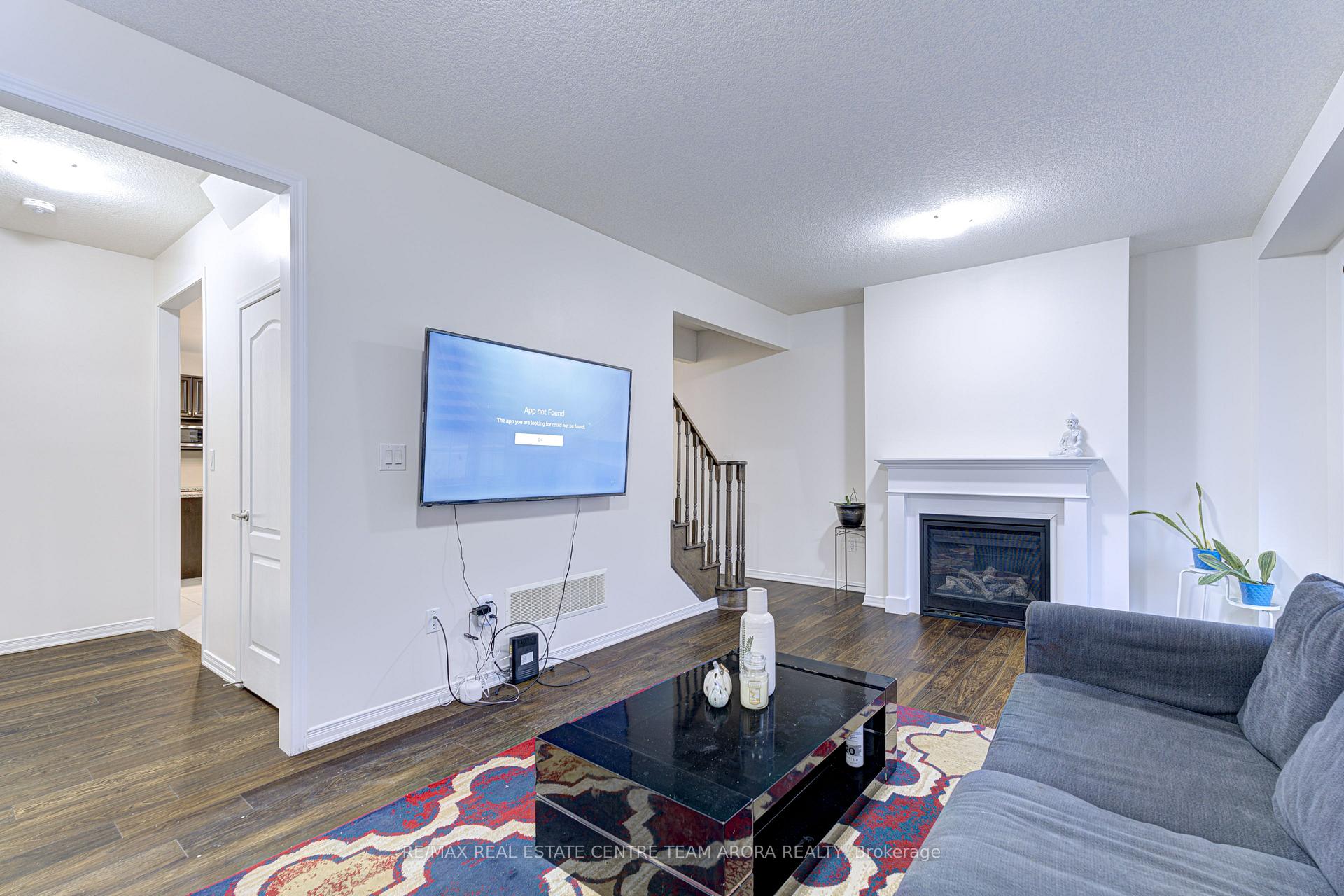 Photo 13 of 264 Bedrock Drive, Hamilton, Stoney Creek Mountain — HOMEH