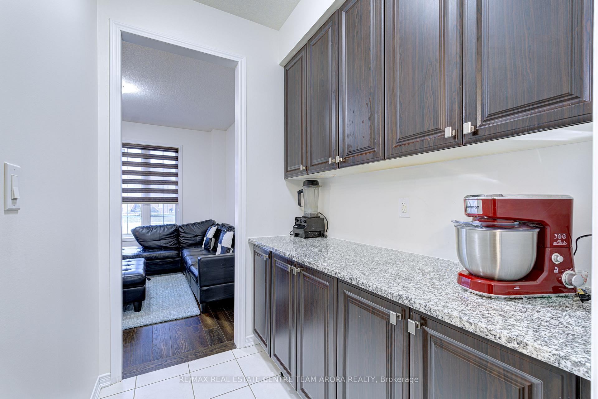 Photo 15 of 264 Bedrock Drive, Hamilton, Stoney Creek Mountain — HOMEH