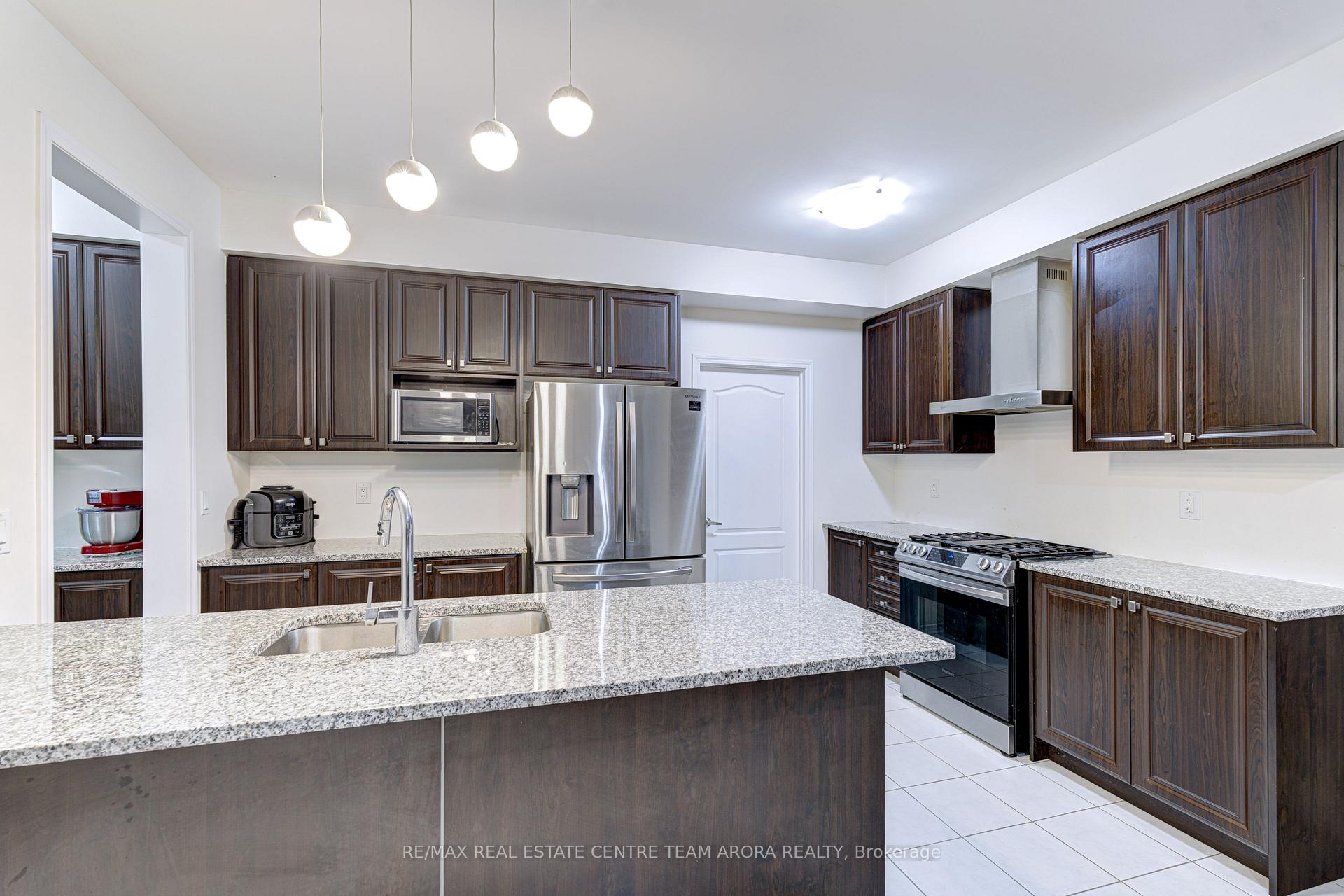 Photo 20 of 264 Bedrock Drive, Hamilton, Stoney Creek Mountain — HOMEH