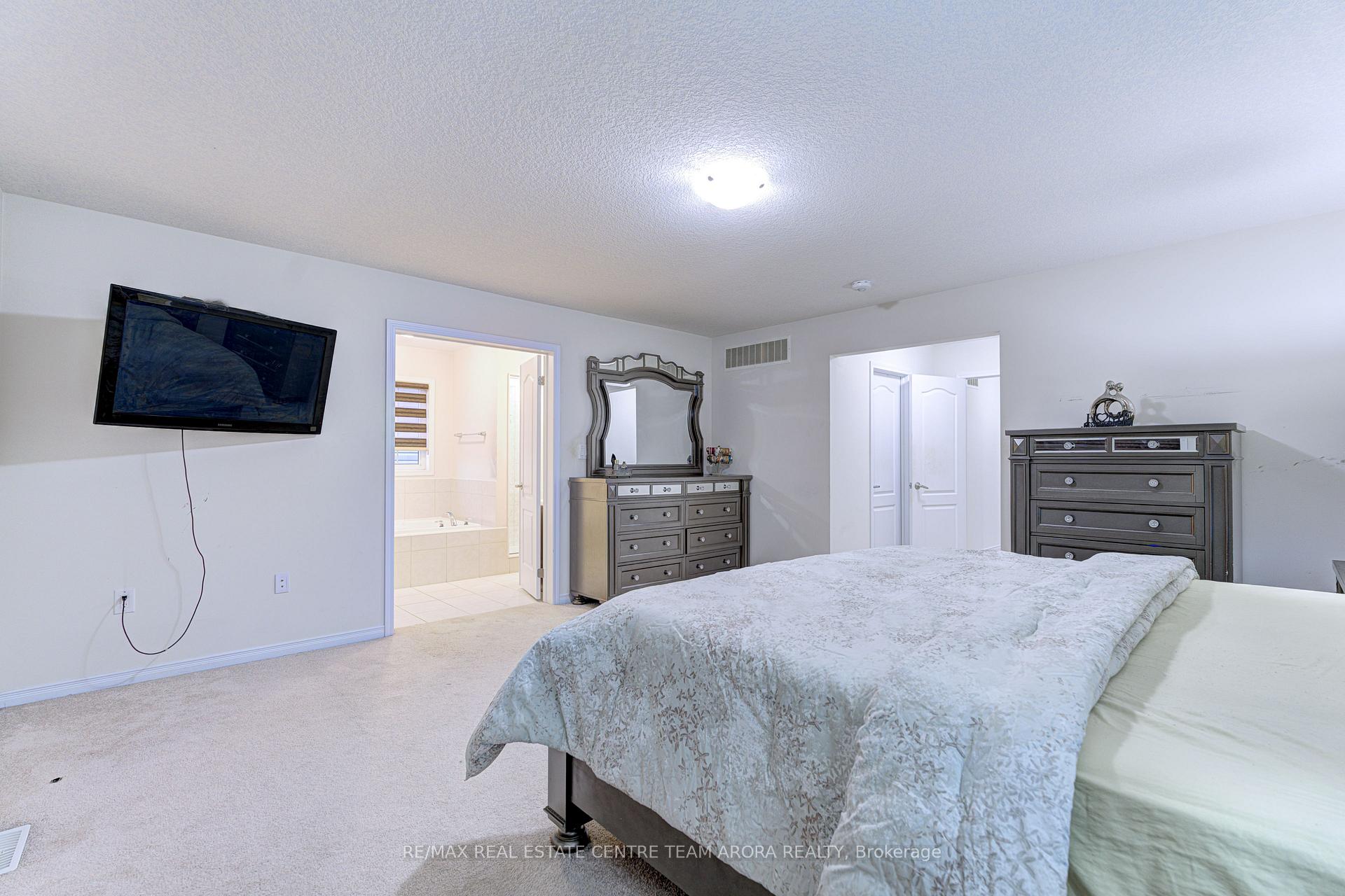 Photo 26 of 264 Bedrock Drive, Hamilton, Stoney Creek Mountain — HOMEH