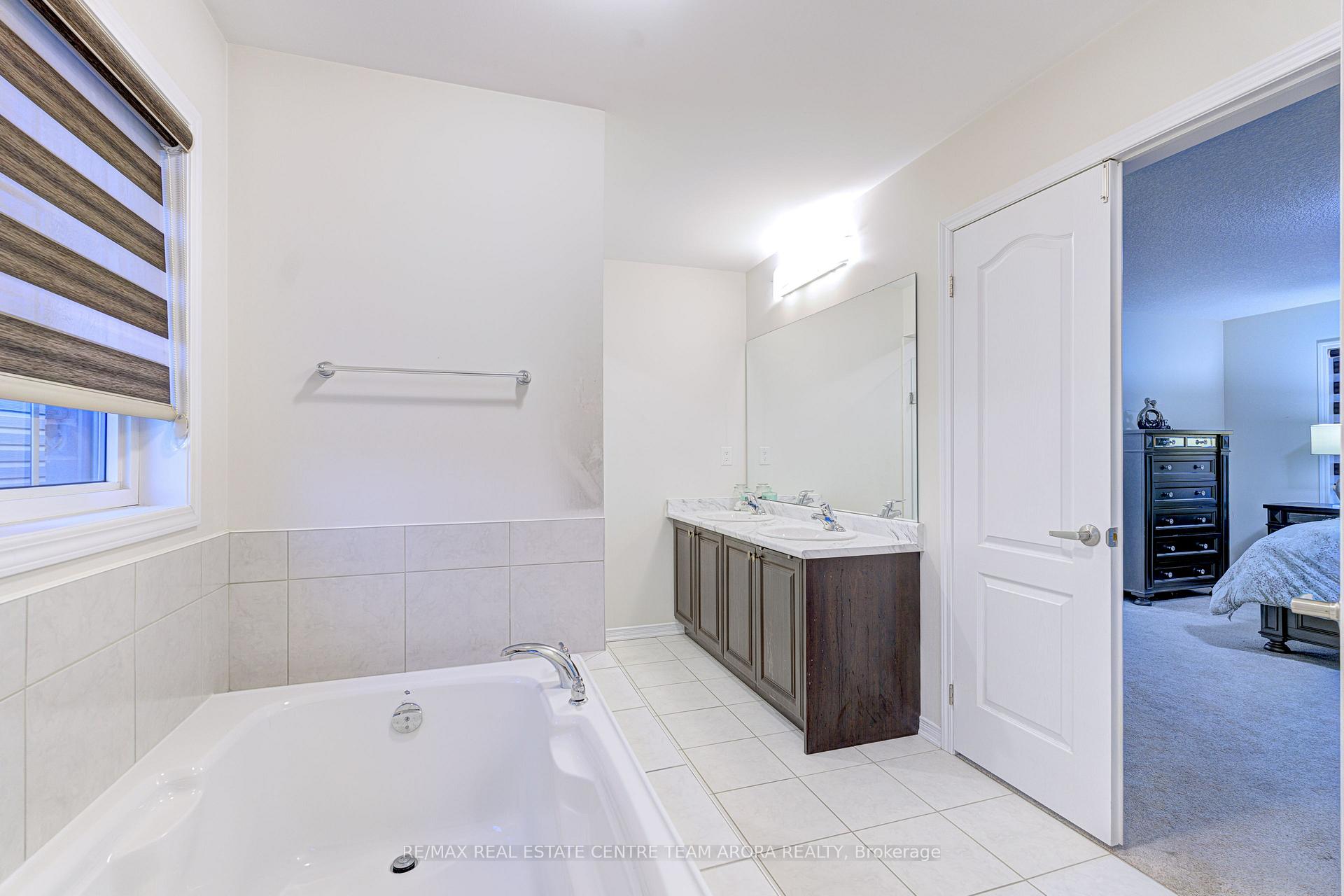 Photo 28 of 264 Bedrock Drive, Hamilton, Stoney Creek Mountain — HOMEH