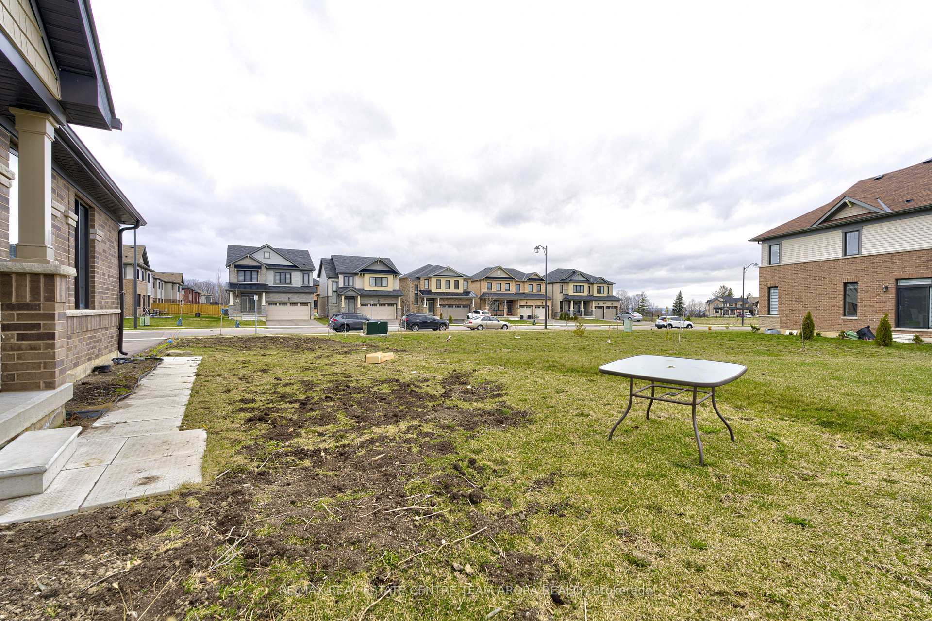 Photo 43 of 264 Bedrock Drive, Hamilton, Stoney Creek Mountain — HOMEH