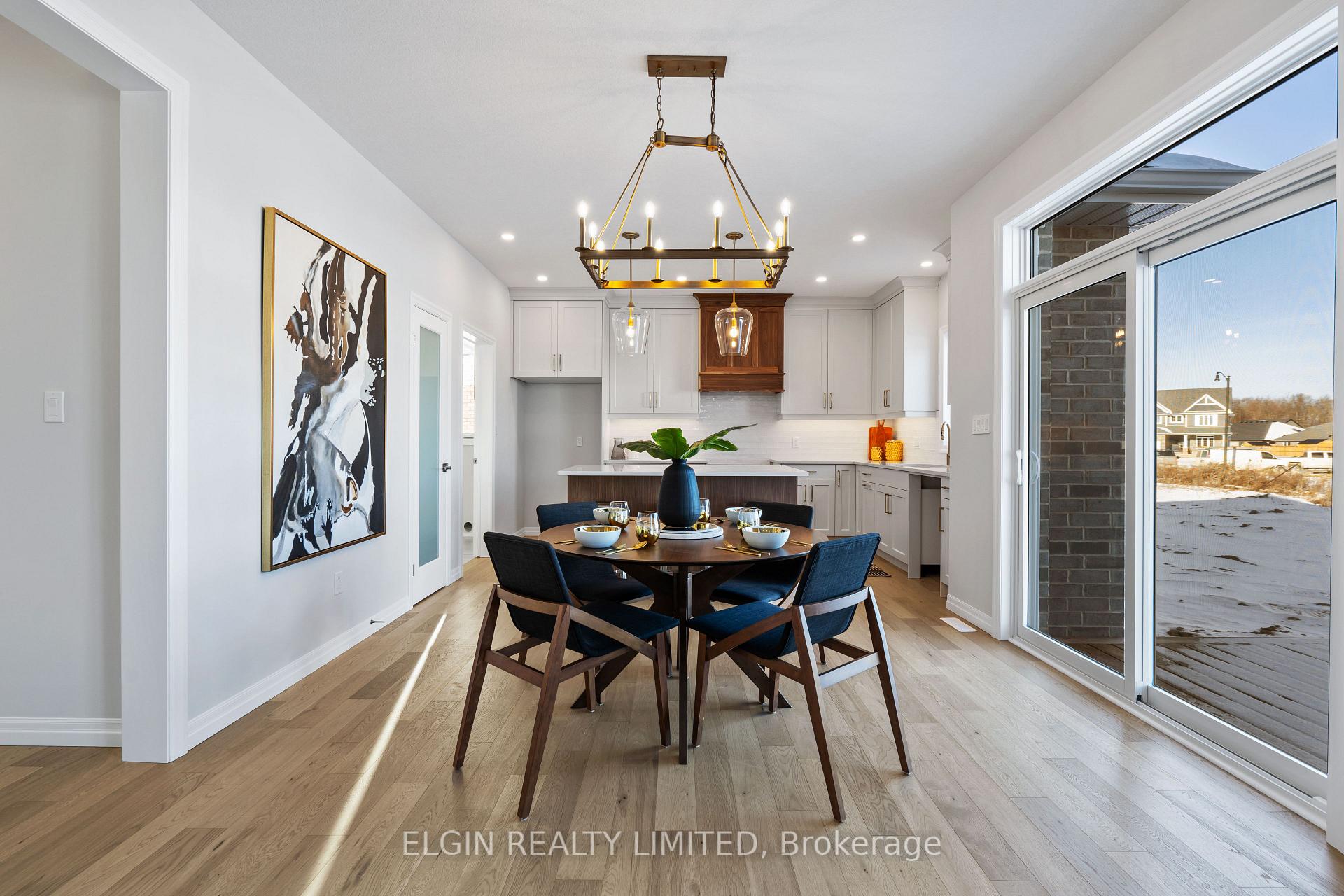 Photo 13 of 4 Hartland Circle, St. Thomas — HOMEH