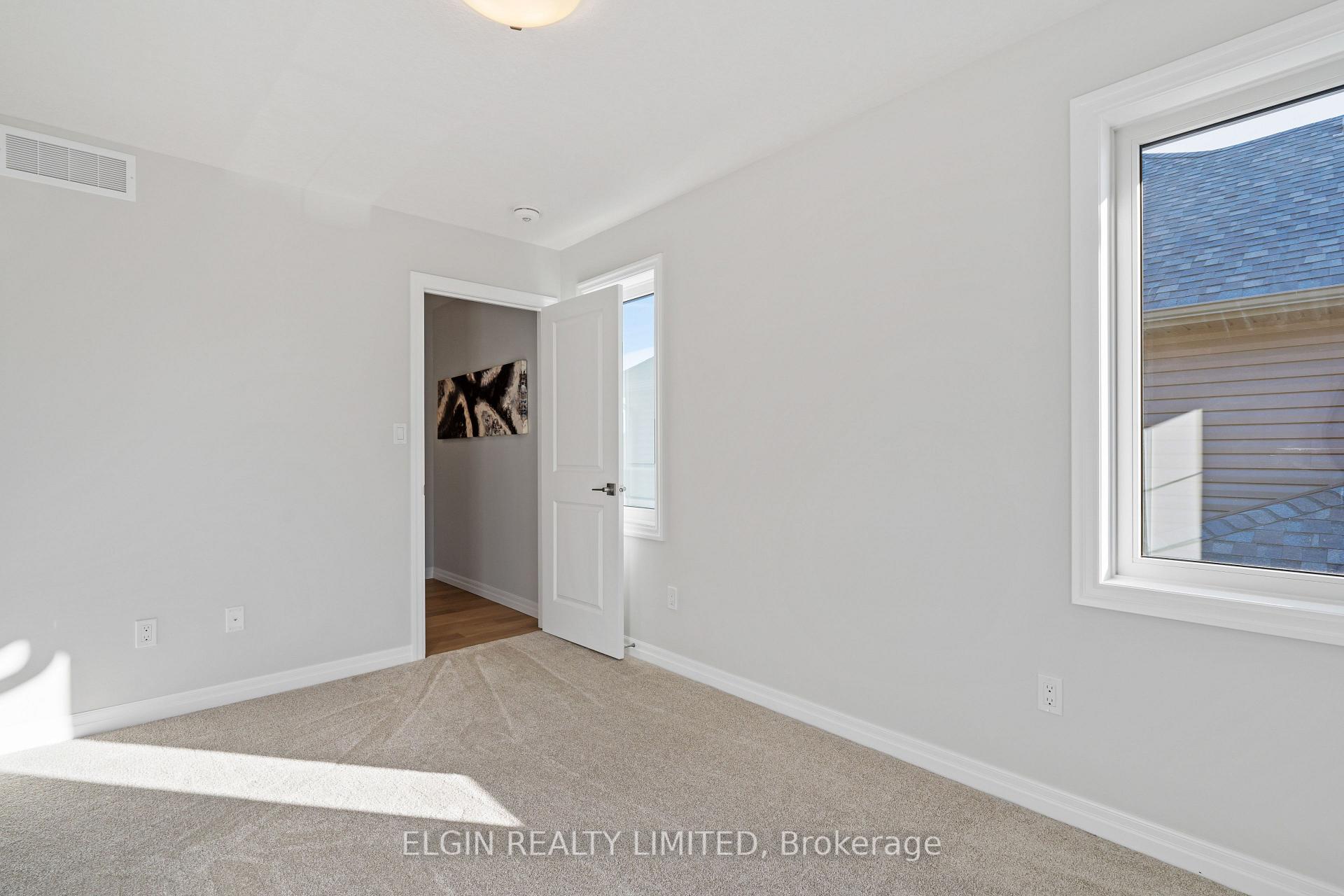 Photo 24 of 4 Hartland Circle, St. Thomas — HOMEH