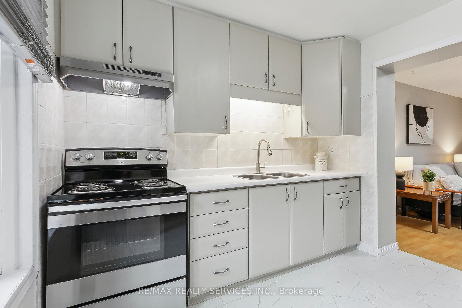 Photo 32 of 101 Greene Drive, Brampton, Madoc — HOMEH