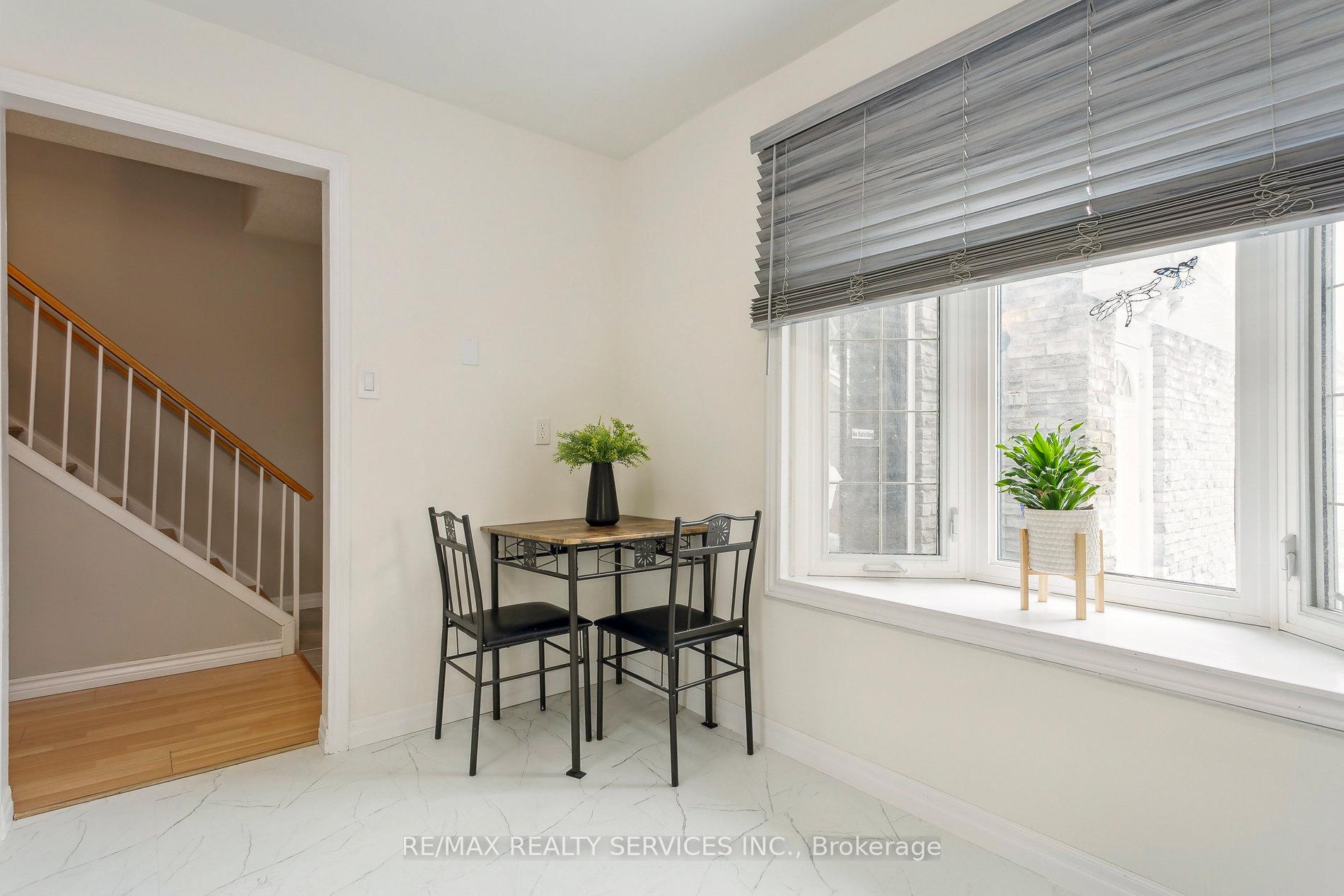 Photo 33 of 101 Greene Drive, Brampton, Madoc — HOMEH