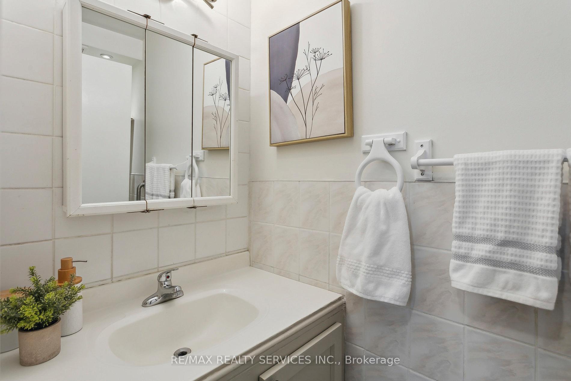 Photo 63 of 101 Greene Drive, Brampton, Madoc — HOMEH