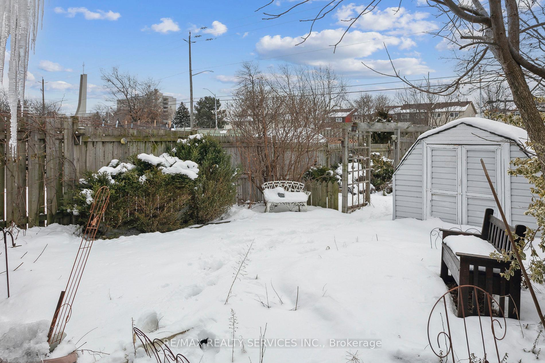 Photo 92 of 101 Greene Drive, Brampton, Madoc — HOMEH