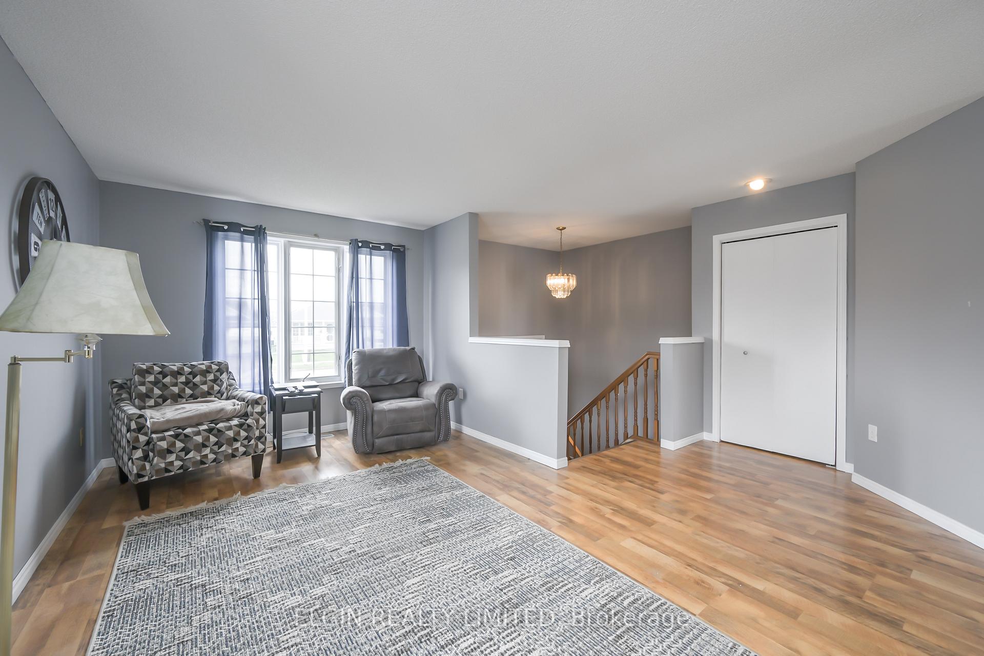Photo 2 of 623 Highview Drive, St. Thomas — HOMEH