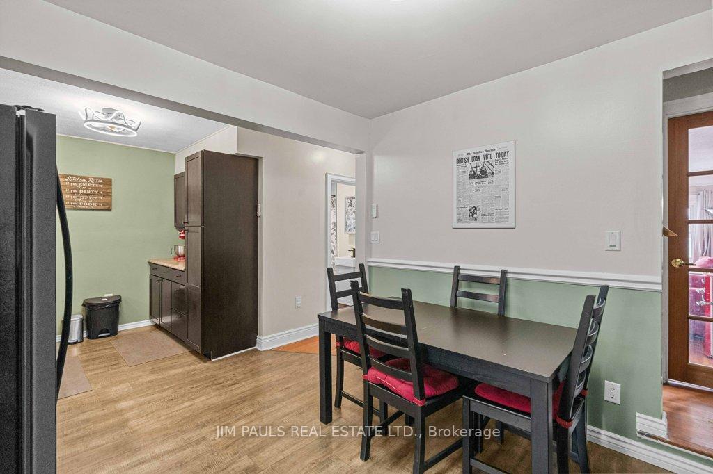 Photo 9 of 145 Weir Street N, Hamilton, Homeside — HOMEH