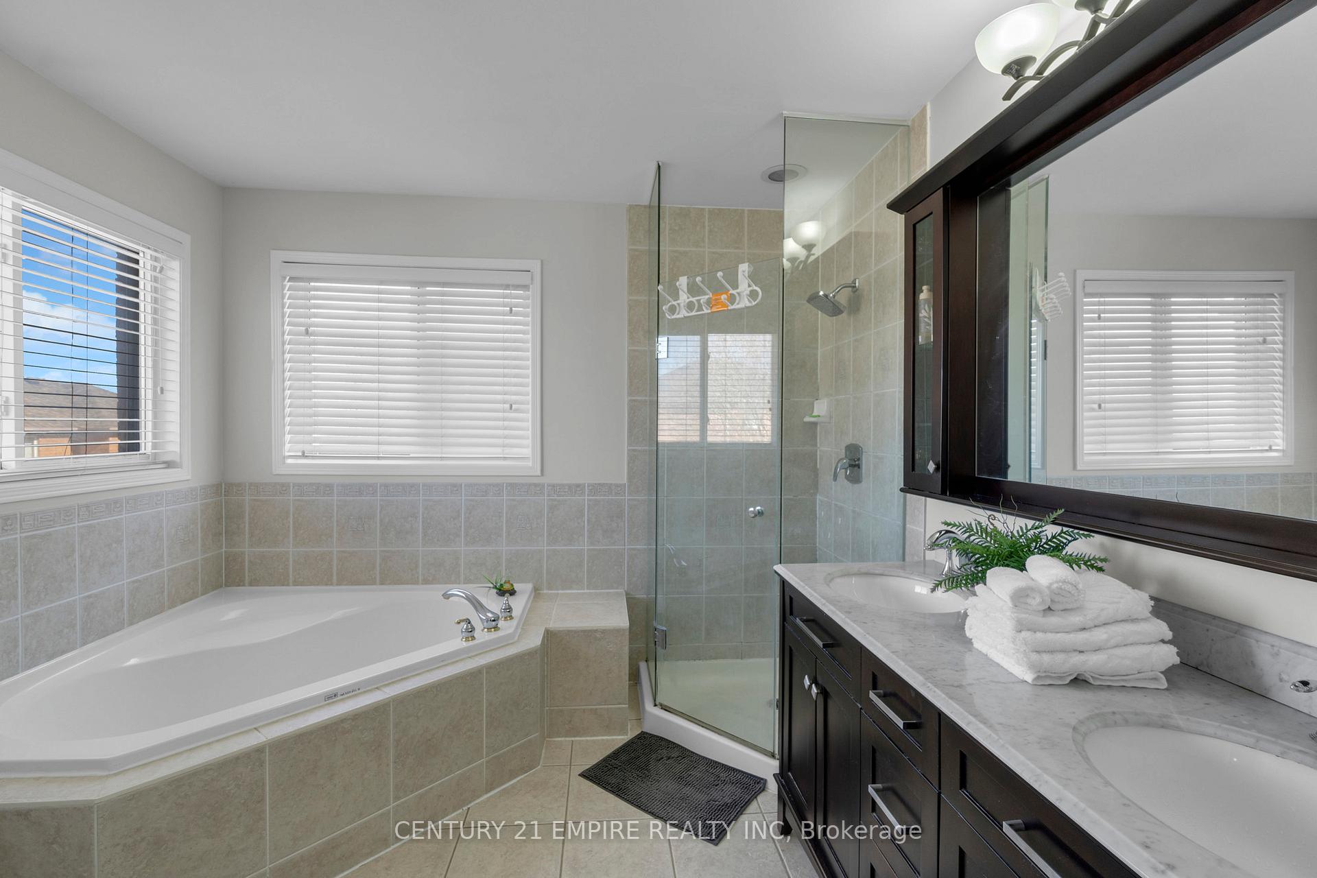 Photo 71 of 367 Edenbrook Hill Drive, Brampton, Fletcher's Meadow — HOMEH