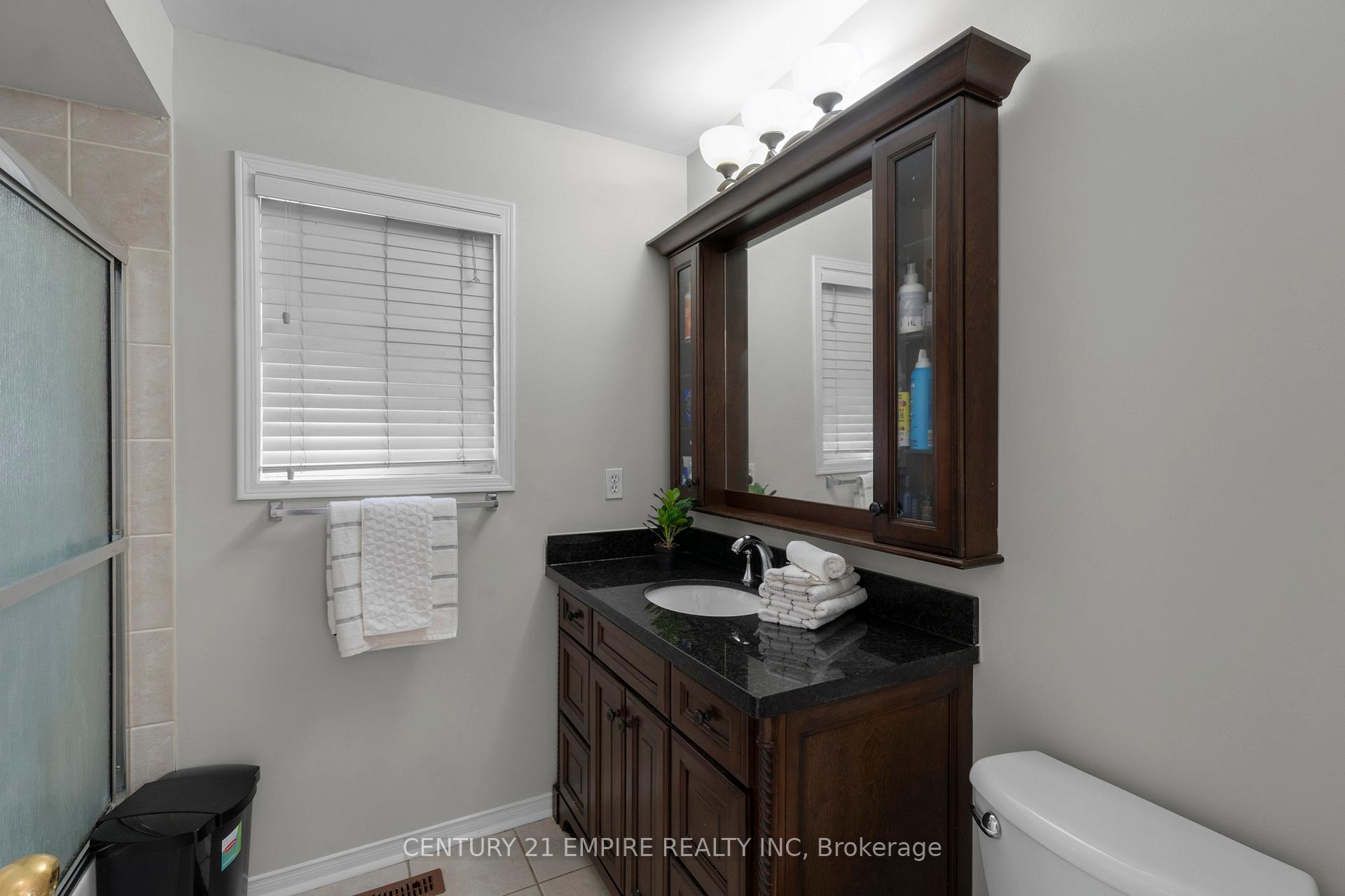 Photo 76 of 367 Edenbrook Hill Drive, Brampton, Fletcher's Meadow — HOMEH
