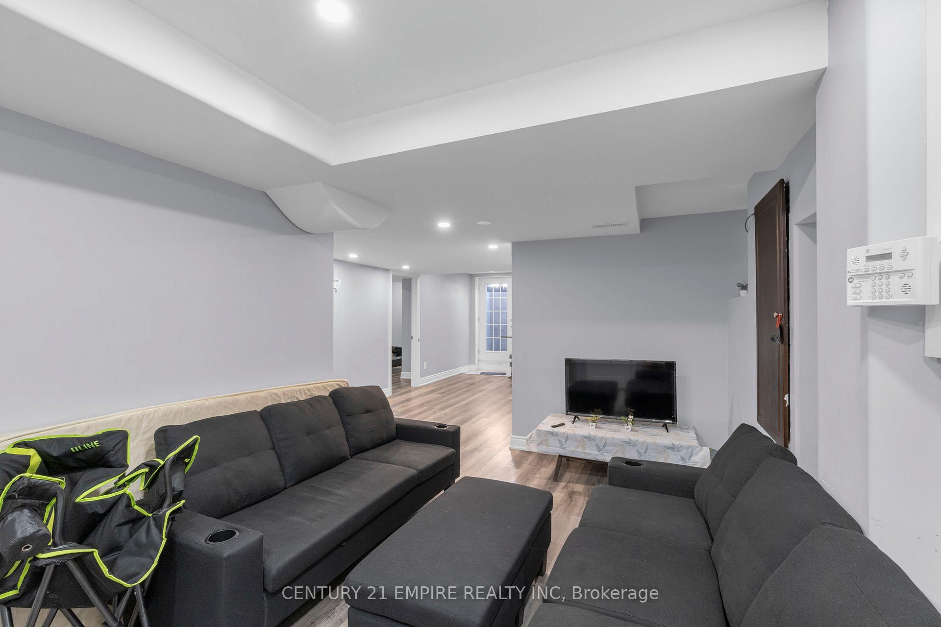 Photo 81 of 367 Edenbrook Hill Drive, Brampton, Fletcher's Meadow — HOMEH