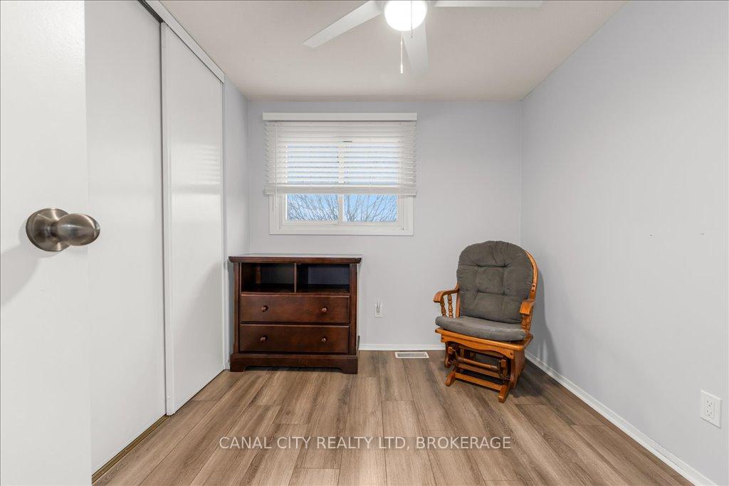 Photo 10 of 18 Oakmeadow Place, St. Catharines, Lakeshore — HOMEH