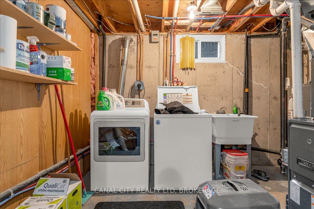 Photo 17 of 18 Oakmeadow Place, St. Catharines, Lakeshore — HOMEH