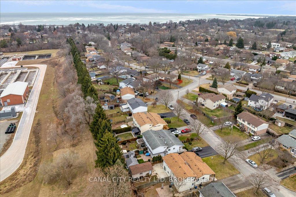 Photo 30 of 18 Oakmeadow Place, St. Catharines, Lakeshore — HOMEH