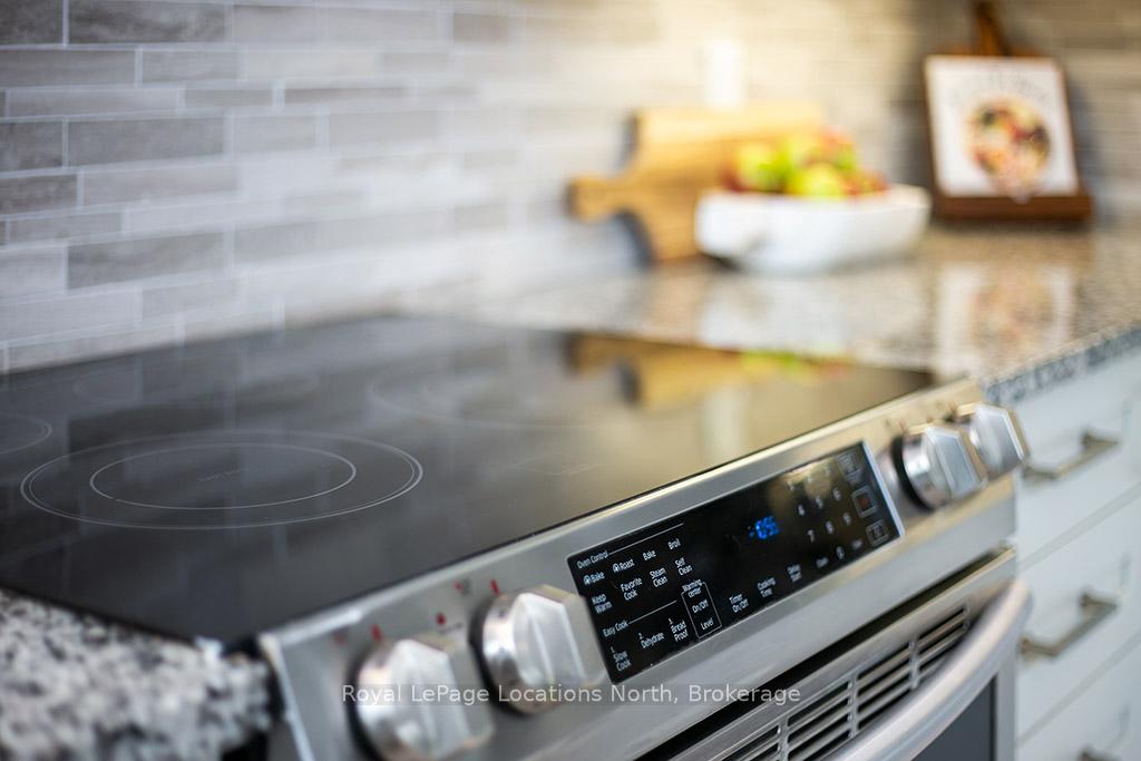 Photo 10 of 128 Timber Lane, Blue Mountains — HOMEH