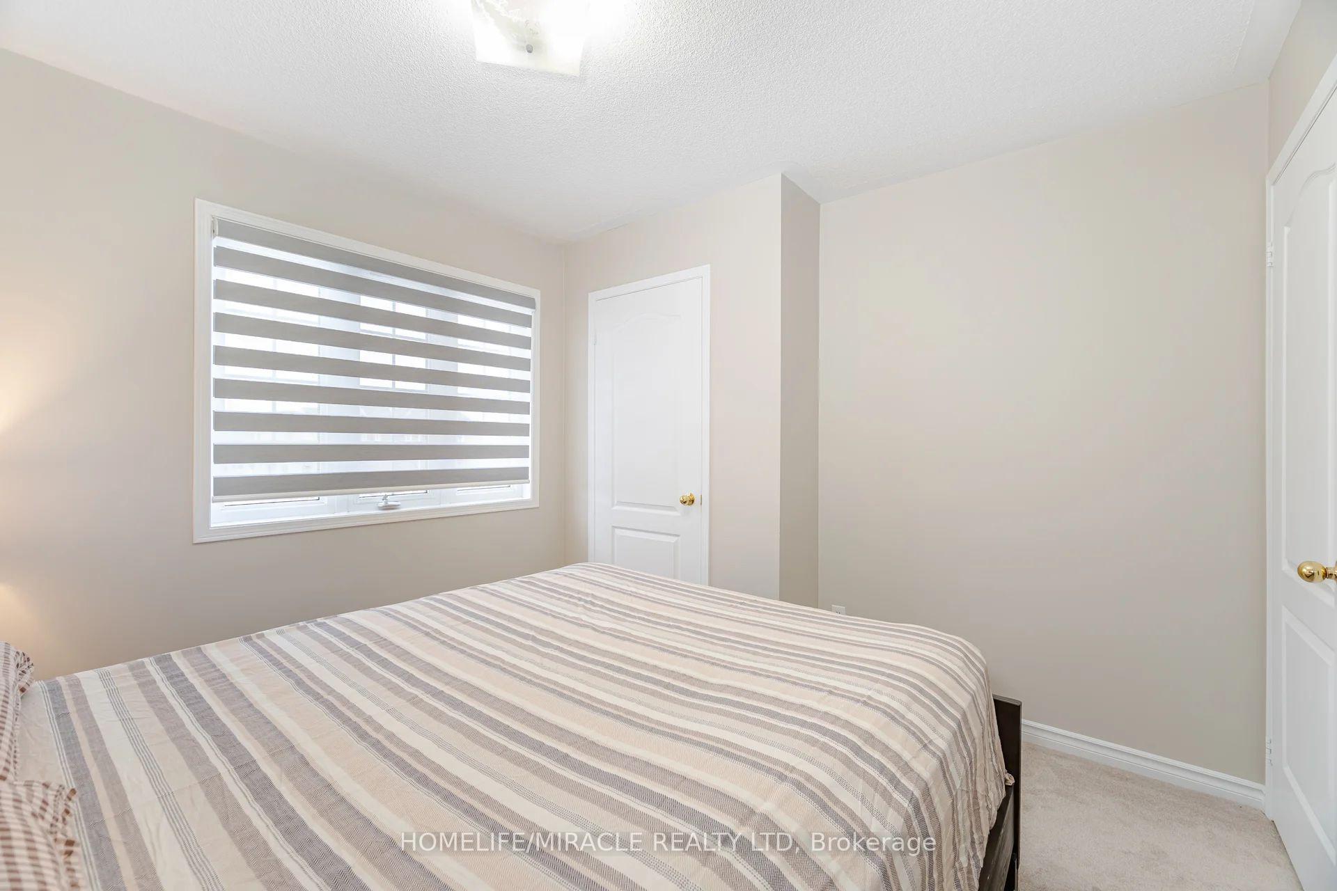 Photo 29 of 16 Hollingsworth Circle, Brampton, Fletcher's Meadow — HOMEH