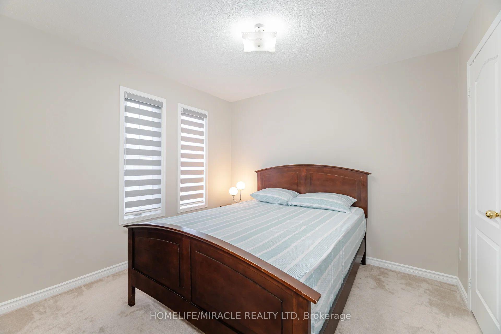 Photo 30 of 16 Hollingsworth Circle, Brampton, Fletcher's Meadow — HOMEH