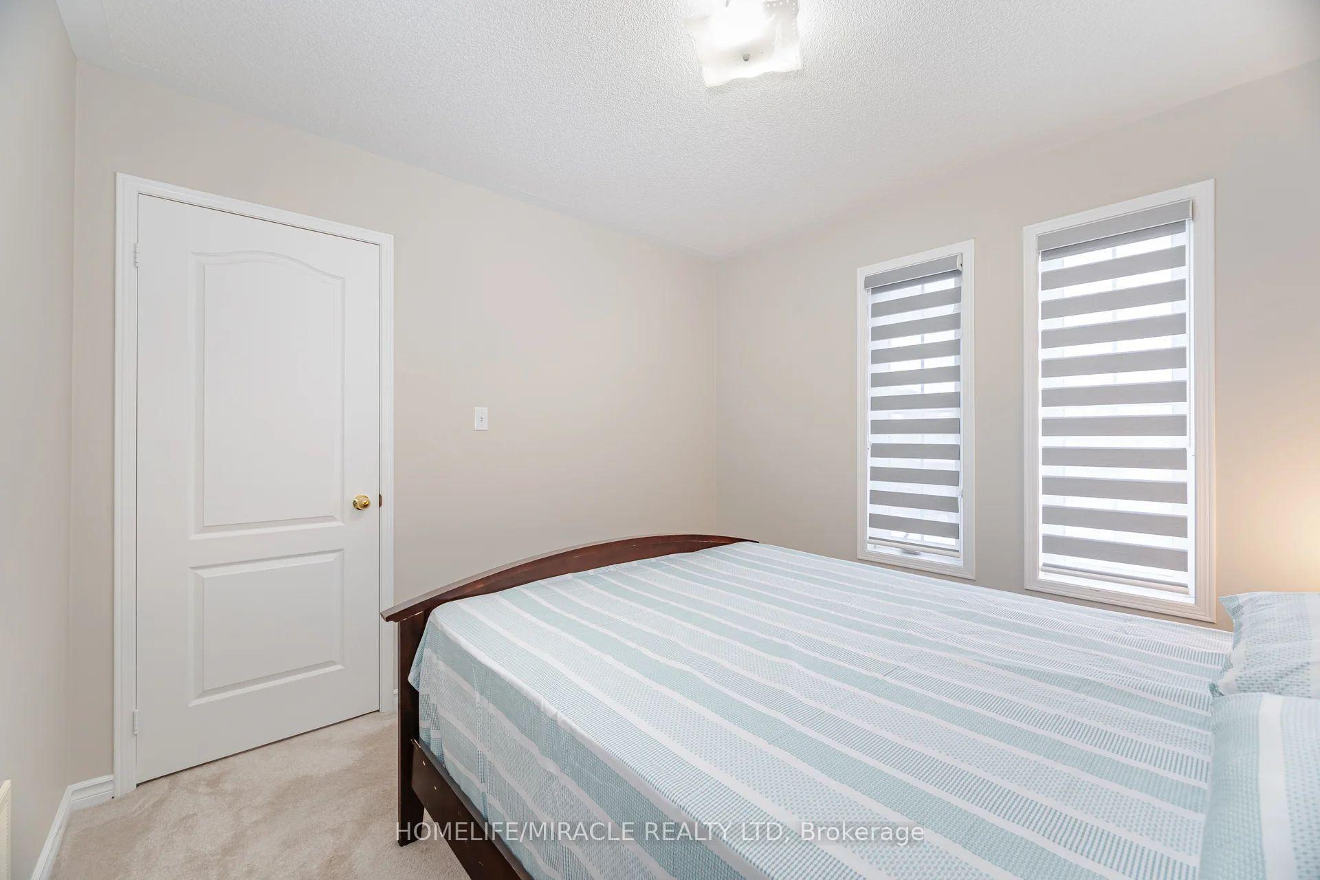Photo 31 of 16 Hollingsworth Circle, Brampton, Fletcher's Meadow — HOMEH