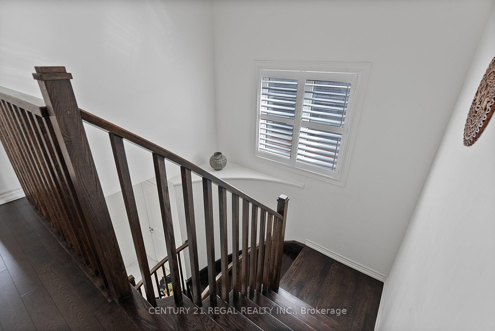 Photo 23 of 38 Lyle Drive, Clarington, Bowmanville — HOMEH