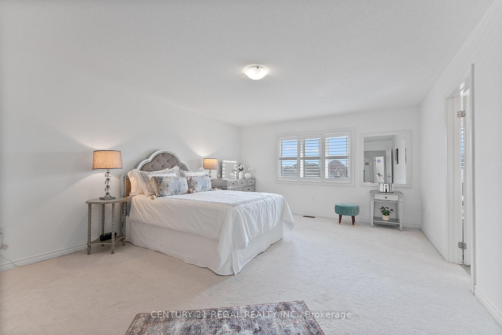 Photo 25 of 38 Lyle Drive, Clarington, Bowmanville — HOMEH