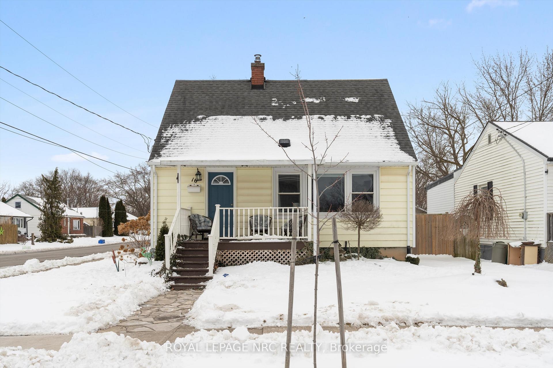 Photo 1 of 16 Admiral Road, St. Catharines, Secord Woods — HOMEH