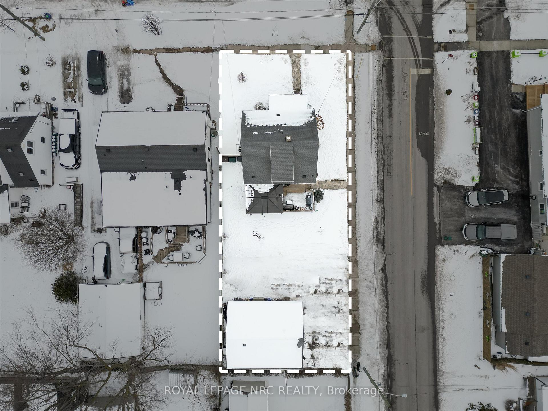 Photo 35 of 16 Admiral Road, St. Catharines, Secord Woods — HOMEH