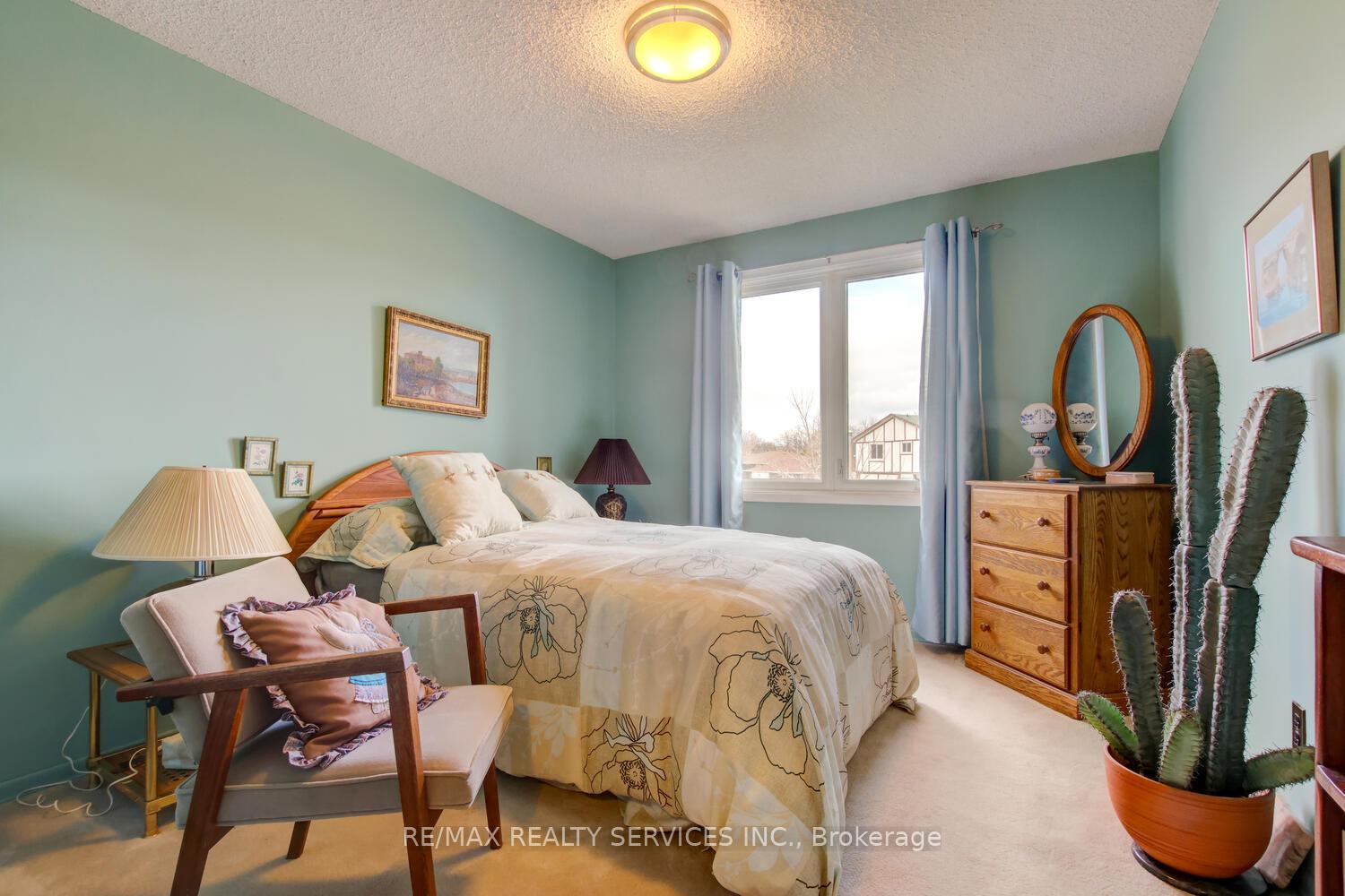 Photo 20 of 82 Horne Drive, Brampton, Brampton North — HOMEH