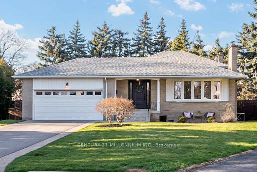 Photo 2 of 10 Greystone Crescent, Brampton, Brampton South — HOMEH