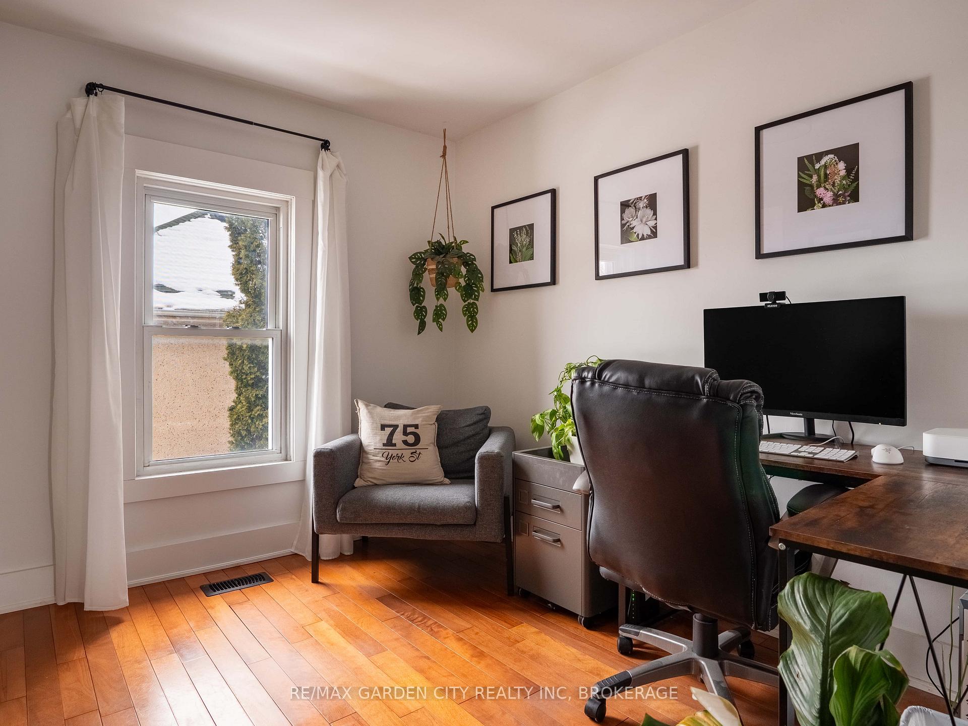 Photo 22 of 75 York Street, St. Catharines, Downtown — HOMEH